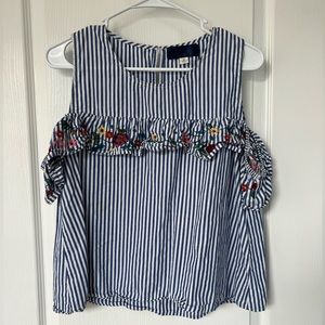 Francesca's Boutique Size M Cold Shoulder top with floral stitching